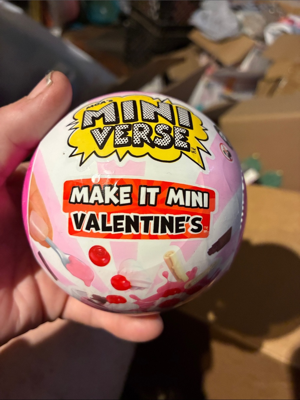 Make It Mini Valentine’s Collectible Surprise Ball - Pink